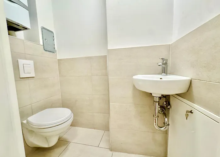 Appartement Modern 2 Bedroom With Free Parking