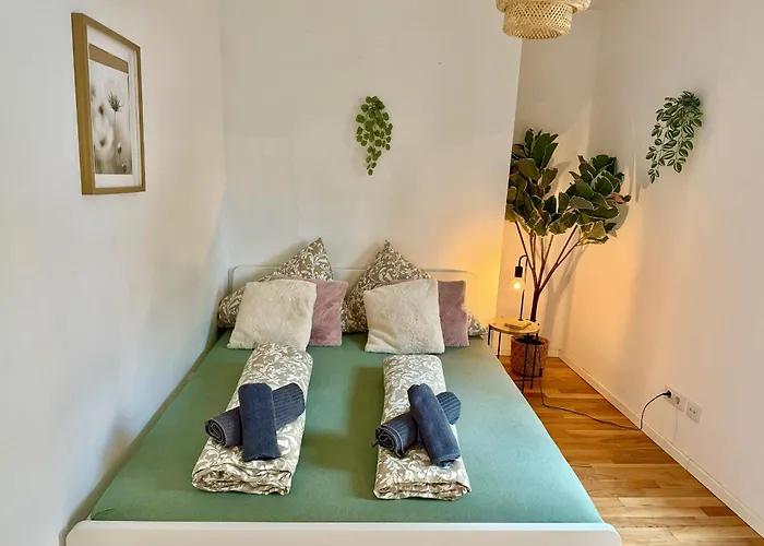 Modern 2 Bedroom With Free Parking Appartement